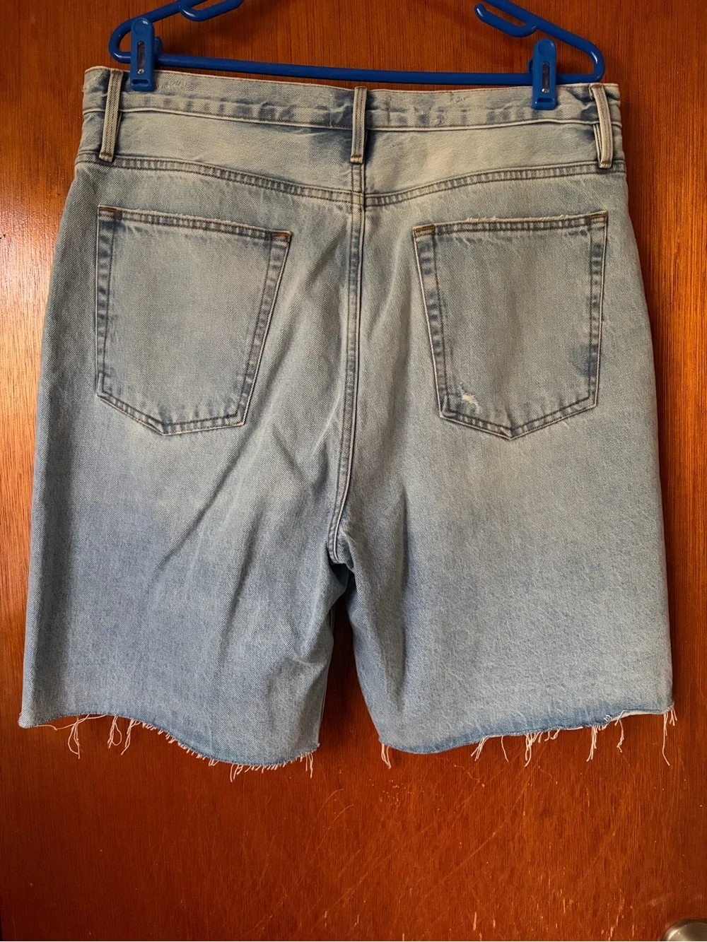 Frame Denim Light Wash Women’s Denim Shorts